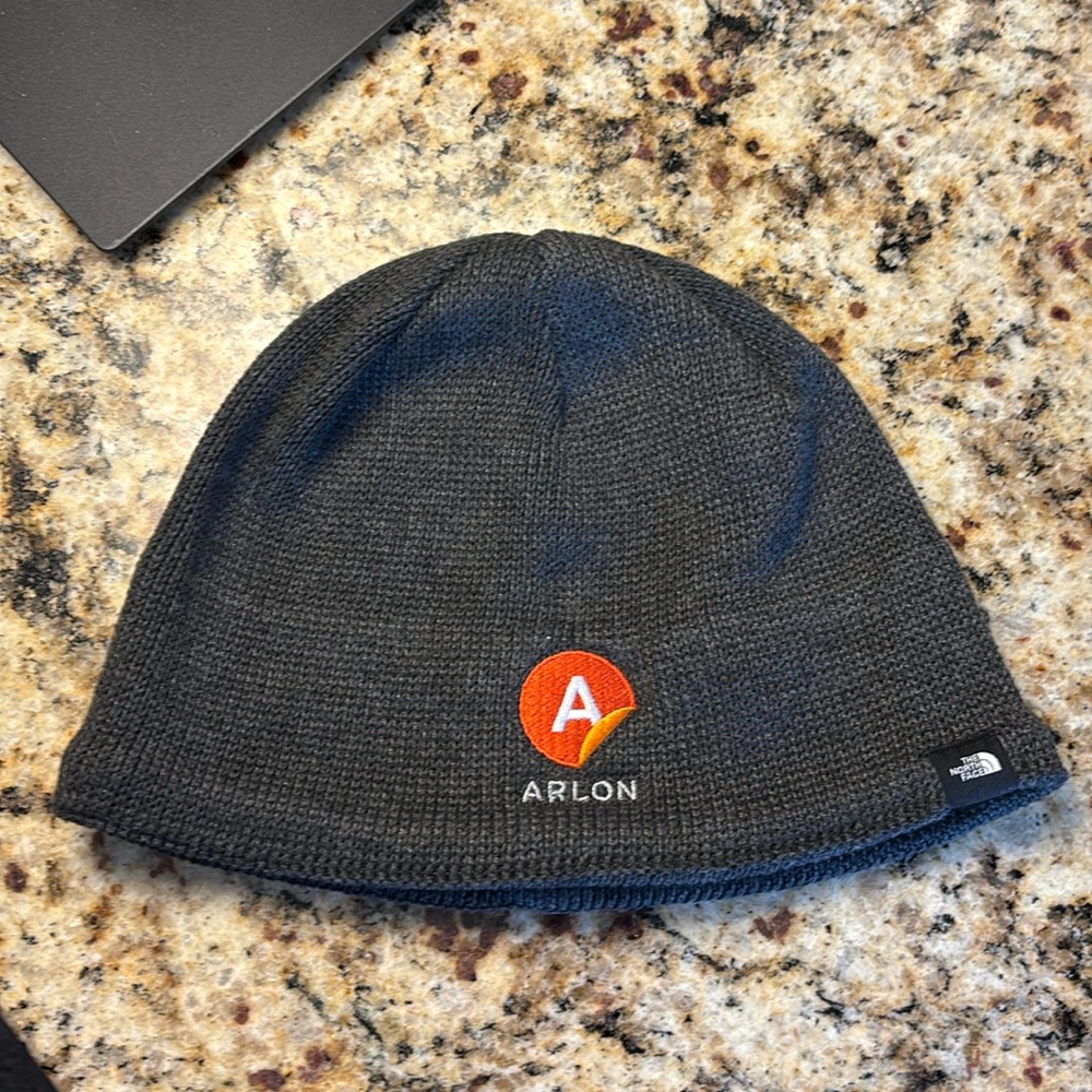 The North Face Gray Lined Beanie Hat NWOT One Size